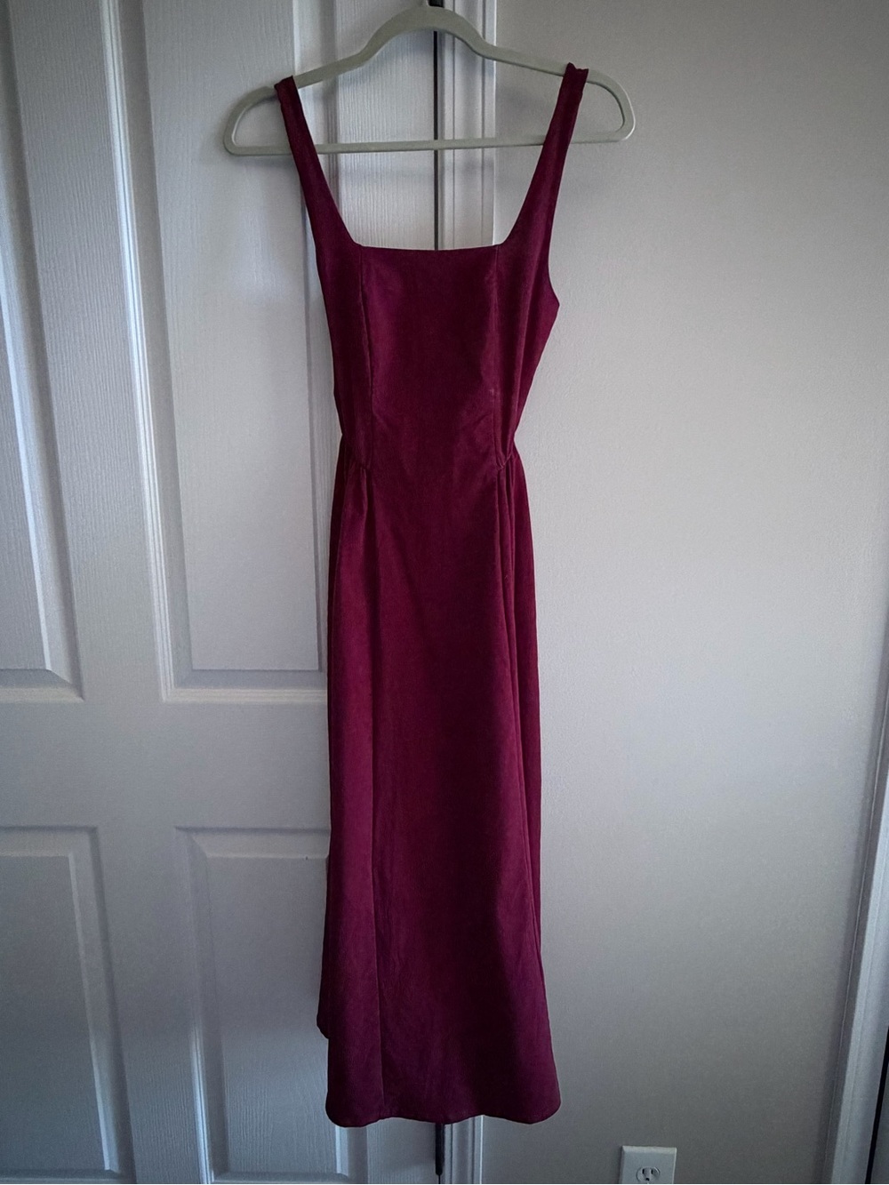 Elegant Wine-Red Square Neck Maxi Dress